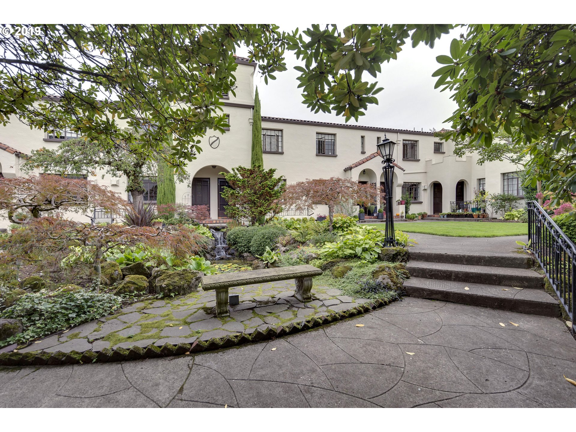 SOLD for $385,000 to Cash Buyer! 2325 NE Flanders #6, Portland 97232.