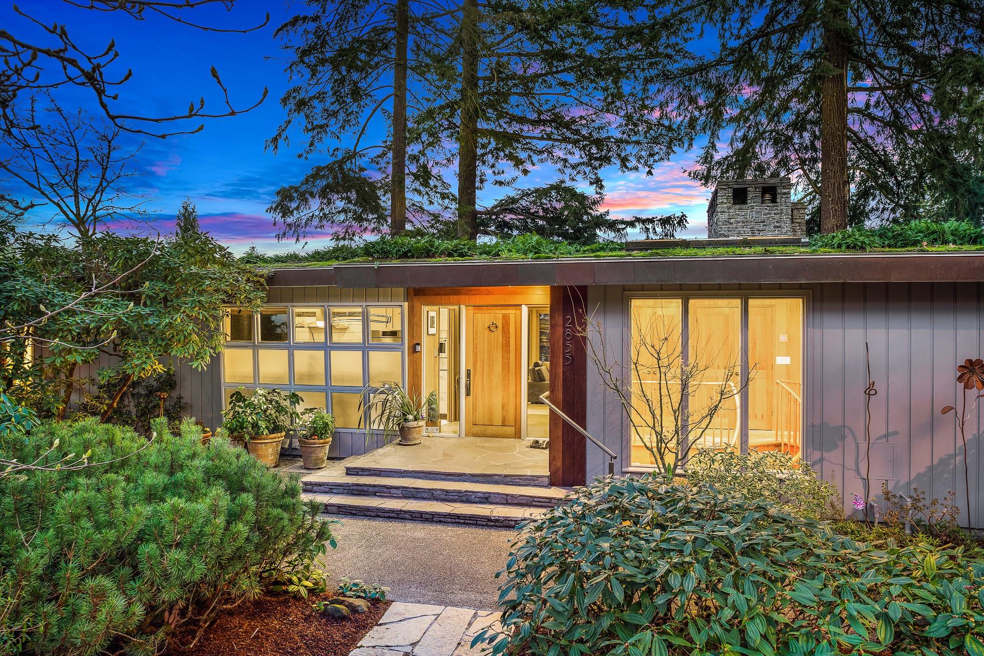 SOLD for $2,395,000 in 5 DOM! 2855 SW Rutland Terrace, Portland 97205